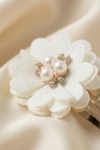 haarspeldjes meisjes, feestelijke haaraccessoires, bloemenhaarspeldjes, communie accessoires, haarclips bruiloft, gouden haarspelden, parel haaraccessoires, elegante haarclips meisjes, Belgische haaraccessoires