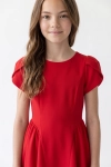 Feestjurk Rumi in rood – lijfje met tulpmouwen en ronde hals, vooraanzicht