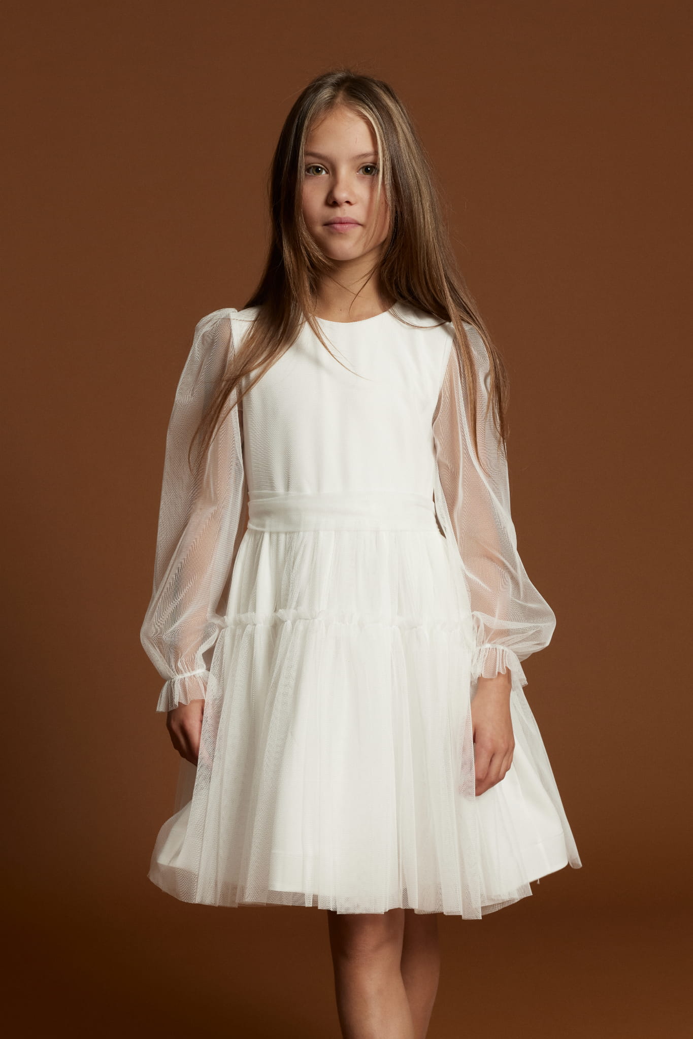 Eerste communie 2026 witte jurken meisjes communiekledij elegante kindermode België